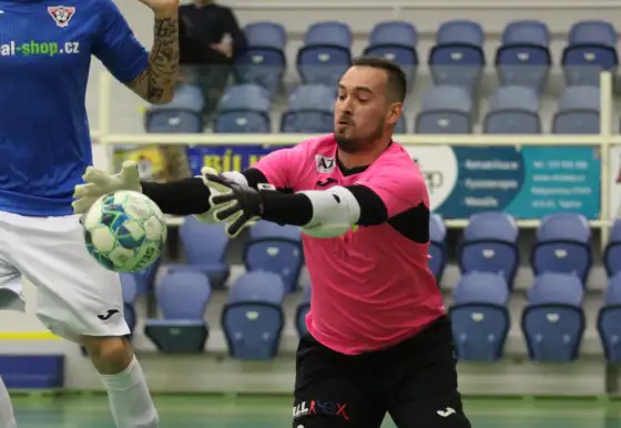 Play-off 2018/2019 | 1. čtvrtfinále | Svarog FC Teplice - Helas Brno 6:4 (3:1)