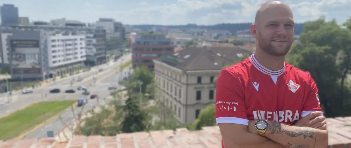 Co se děje v Brně: Top posila pro Helas - do nové sezony jde s Radimem Zárubou