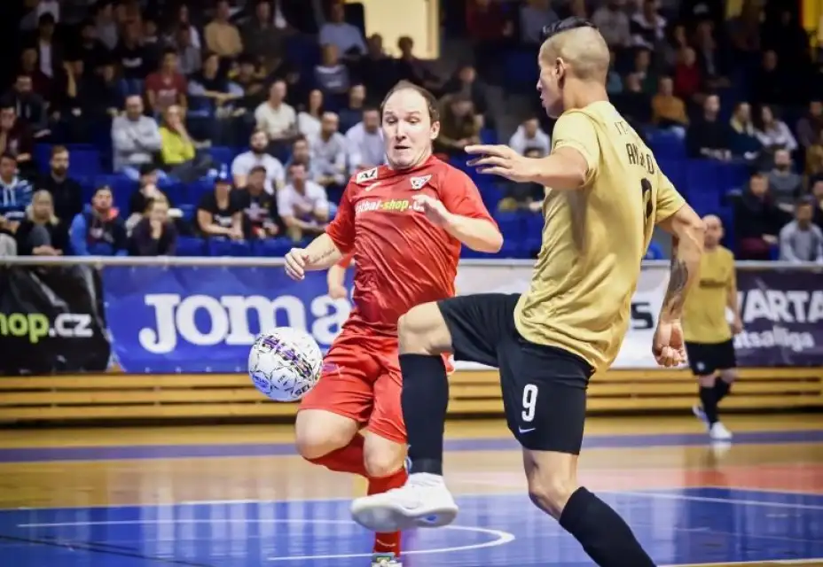 Senzace se nekonala, Sparta rozhodla ve druhém poločase