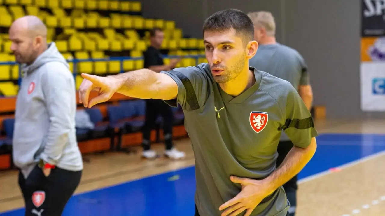 Jakub Sznapka působí jako fyzioterapeut u reprezentace