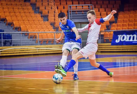 18. kolo VARTA futsal ligy | Helas Brno - SK Slavia Praha 3:4 (2:2)
