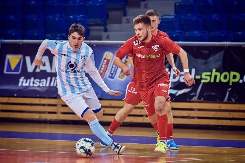 Plzeň nás nešetřila a dokráčela si k pohodlnému vítězství