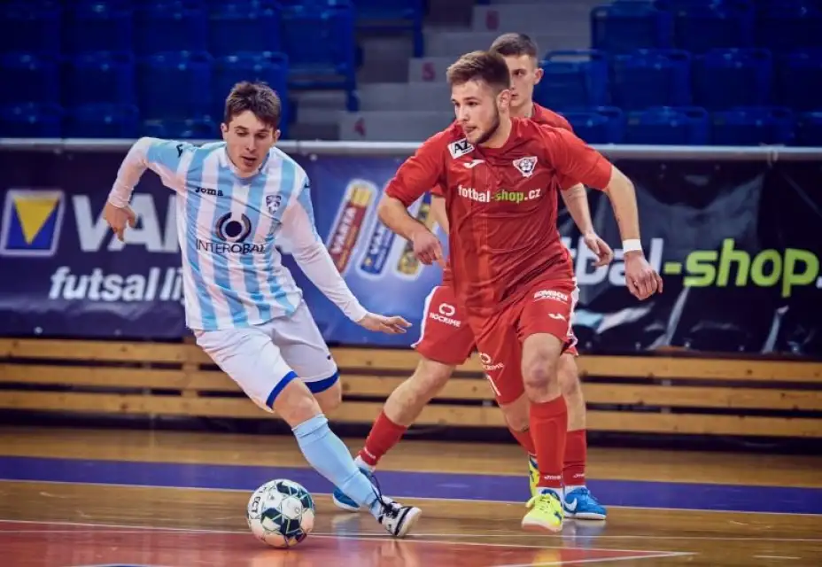 Plzeň nás nešetřila a dokráčela si k pohodlnému vítězství