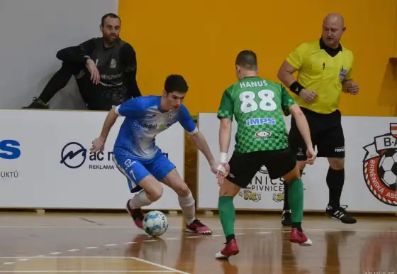 19. kolo 1. FUTSAL ligy | Žabinští Vlci Brno - Helas Brno 2:9 (0:5)