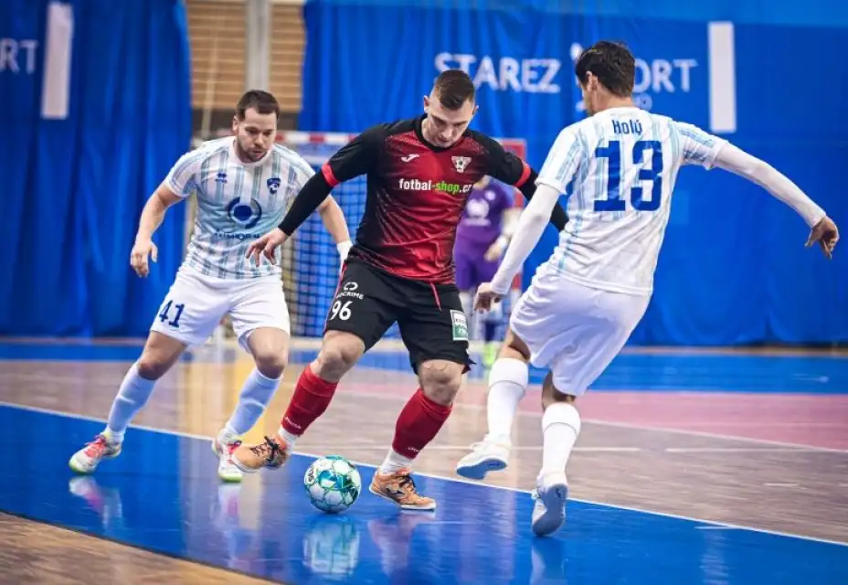 Bojovný výkon na mistra z Plzně nestačil