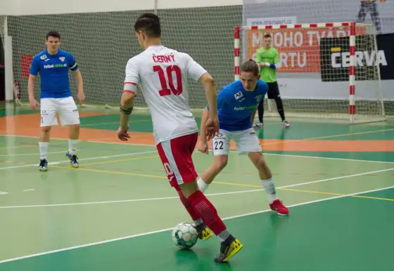 14. kolo VARTA futsal ligy | Svarog FC Teplice - Helas Brno 7:4 (6:0)