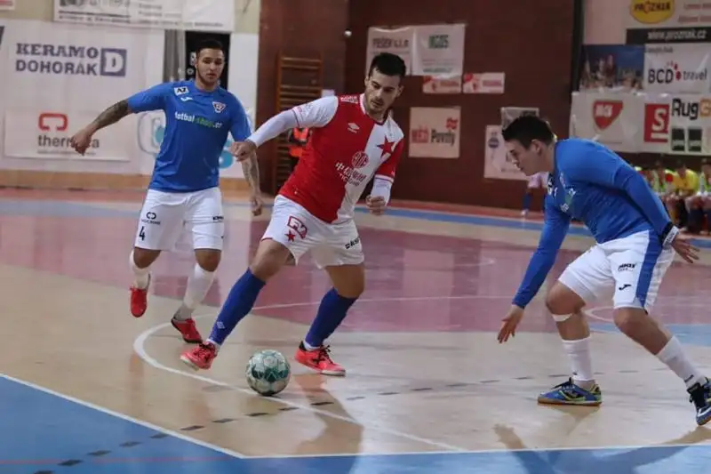 V Edenu těsná porážka