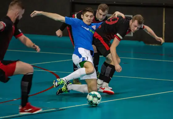 11. kolo VARTA futsal ligy | FTZS Liberec - Helas Brno 2:2 (1:1)