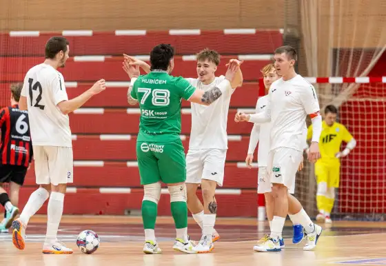 Chrudim obhájila titul. Juniorský bronz míří do Brna