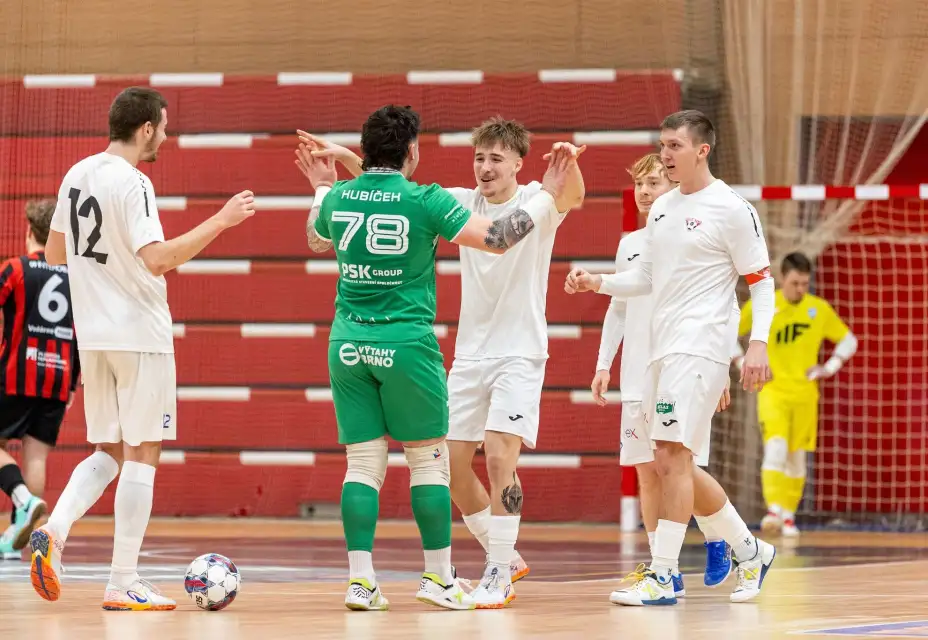 Chrudim obhájila titul. Juniorský bronz míří do Brna