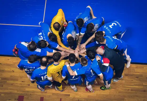 8. kolo FUTSAL ligy | Helas Brno - Žabinští Vlci Brno 3:3 (1:1)