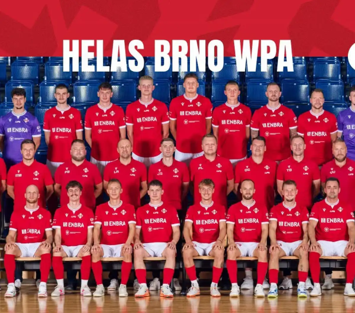Helas Brno WPA pózoval před objektivem