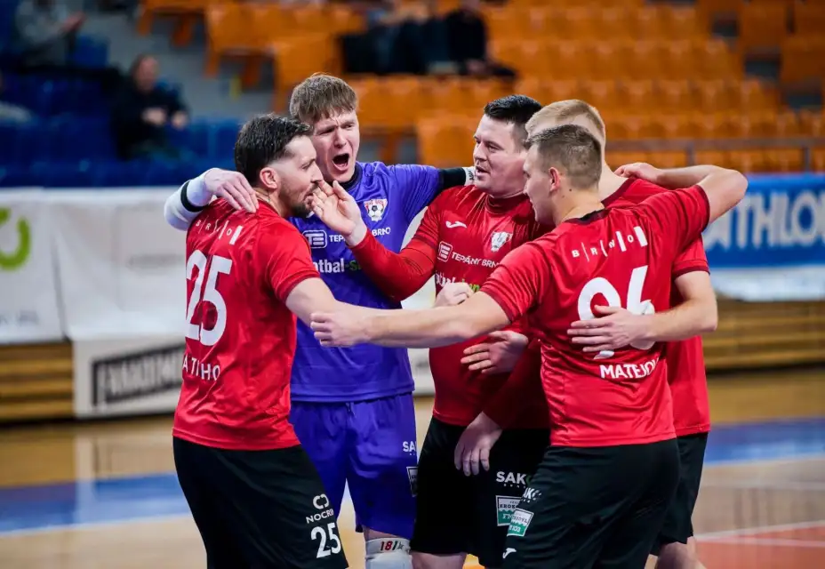 V pátek srovnáváme čtvrtfinálovou sérii na 1:1 na zápasy